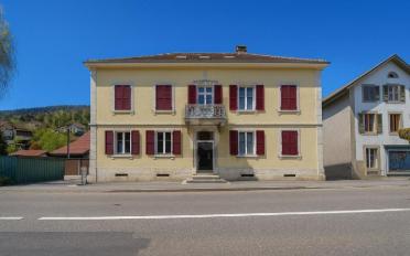 Residential building 22 rooms - image - 1