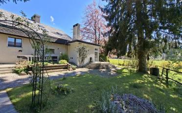 Bifamiliar house 5.5 rooms - image - 2