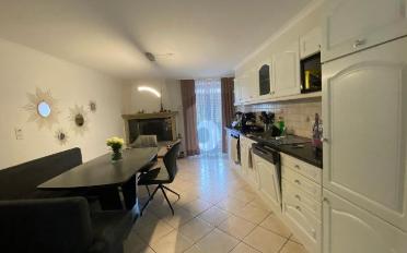 Einfamilienhaus 7.5 Zimmer - image - 3