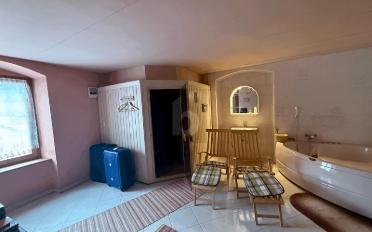 Mixed use property 15 rooms - image - 5