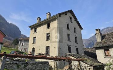 Single house 5 rooms - image - 2