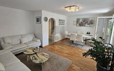 Reihenfamilienhaus 6.5 Zimmer - image - 3