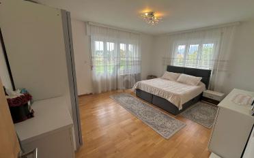 Apartment 7 rooms - image - 5