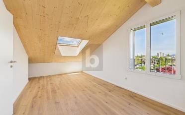 Dachwohnung 2.5 Zimmer - image - 2