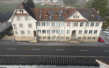 Residential building 36.5 rooms - image - 1