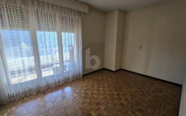 Apartment 6 rooms - image - 3