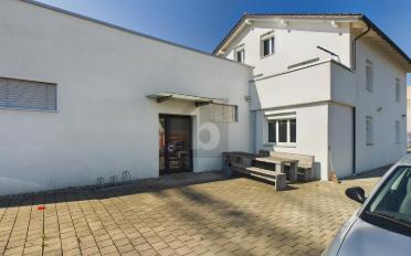 Shop 2 rooms - image - 2