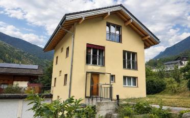 Einfamilienhaus 8.5 Zimmer - image - 1