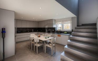 Single house 6.5 rooms - image - 2