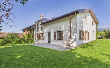 Single house 8 rooms - image - 2