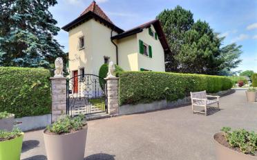Maison 8 pièces - image - 2