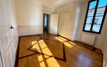 Bureau - image - 9