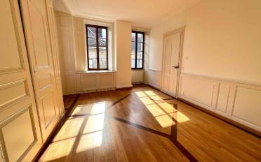 Bureau - image - 10