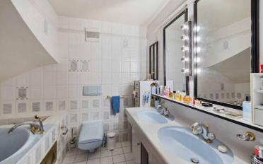 Attic flat 6 rooms - image - 7