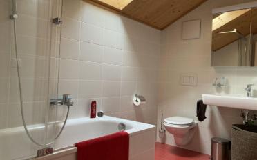 Apartment 4 rooms - image - 9