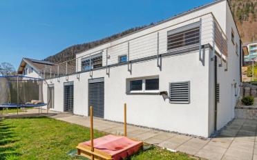 Villa 5.5 Zimmer - image - 1