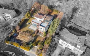 Villa 7.5 Zimmer - image - 1