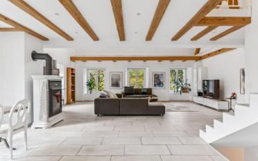 Single house 12 rooms - image - 10