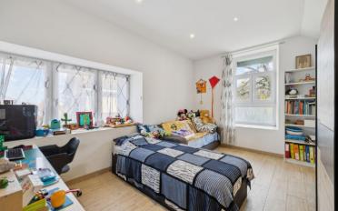Mixed use property - image - 9