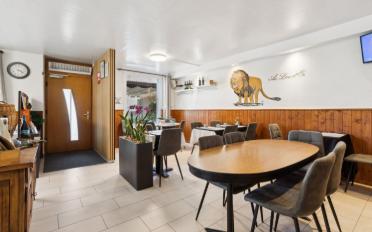 Mixed use property - image - 4
