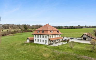 Rustic house 14.5 rooms - image - 1