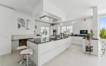 Single house 9 rooms - image - 4