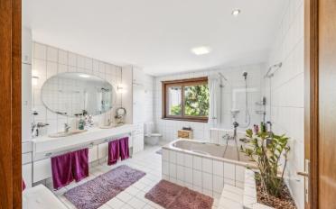 Einfamilienhaus 7.5 Zimmer - image - 10
