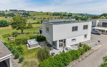 Einfamilienhaus 5.5 Zimmer - image - 2