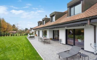 Einfamilienhaus 7.5 Zimmer - image - 1