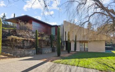 Single house 10 rooms - image - 1