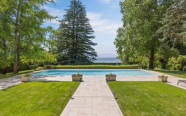 Villa 10 Zimmer - image - 1