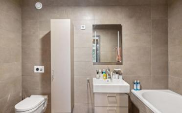Apartment 4 rooms - image - 7