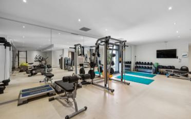 Apartment 4 rooms - image - 12