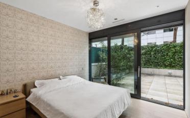 Apartment 4 rooms - image - 8