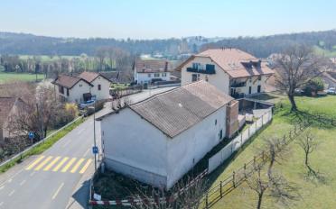 Mixed use property - image - 2
