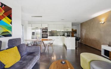 Apartment 4 rooms - image - 3