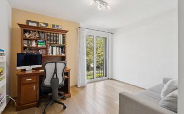 Apartment 4 rooms - image - 8
