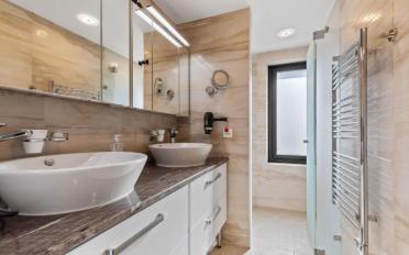 Maison 7.5 pièces - image - 9