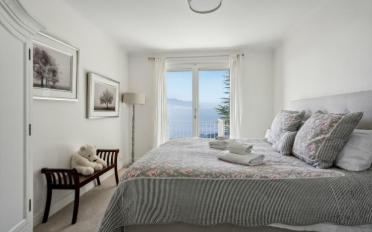 Villa 8.5 pièces - image - 11