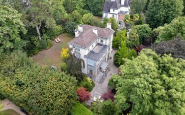 Maison 10 pièces - image - 3