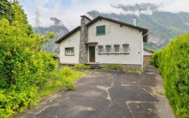 Villa 4.5 Zimmer - image - 1