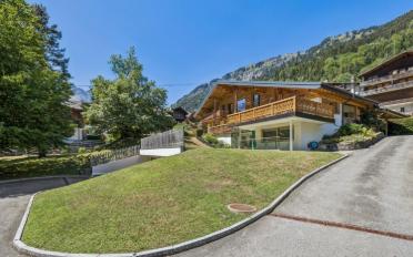 Chalet 10 pièces - image - 1
