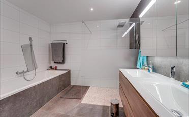 Immeuble résidentiel - image - 8