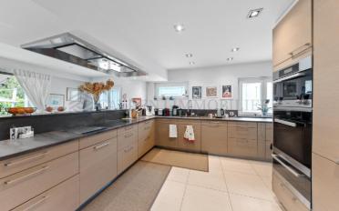 Single house 9 rooms - image - 8