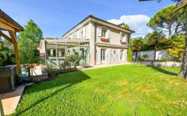 Einfamilienhaus 9 Zimmer - image - 1