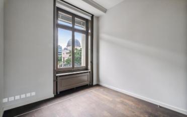 Office - image - 5