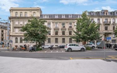 Office - image - 1