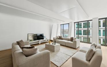 Office - image - 6