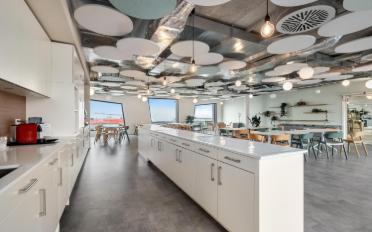 Office - image - 4