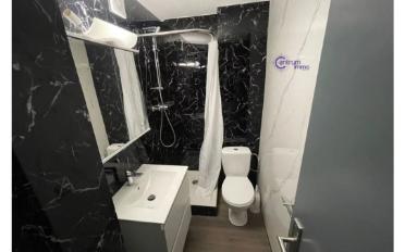 Mixed use property - image - 2